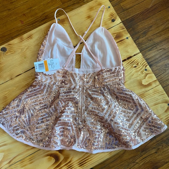 Soprano Gold Sequin Peplum Blouse - Picture 3 of 10